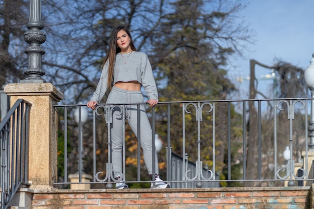 Woman ready for sports Beautiful young woman in sportswear