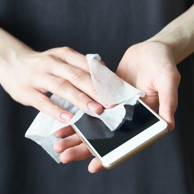 Woman wash hand sanitizer gel, to prevent illness Novel coronavirus (2019-nCoV) after public place