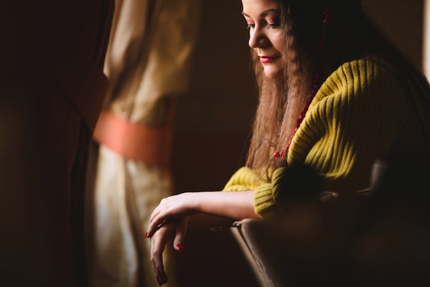 Woman with a yellow jersey