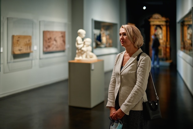 Women in the museum looks at art exhibitions