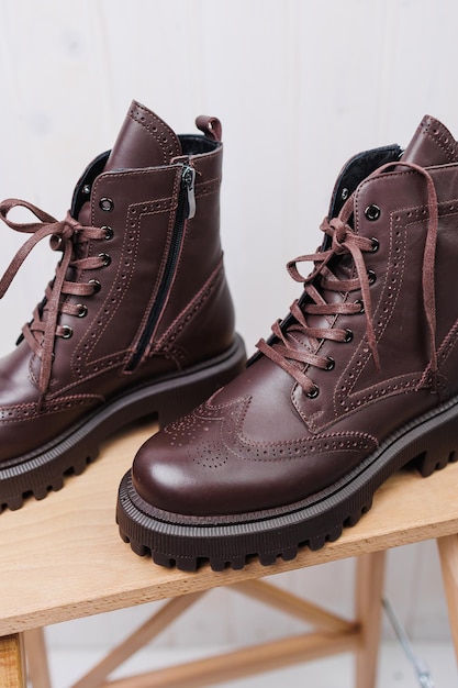 Women's burgundy leather boots Women's springautumn shoes 2023