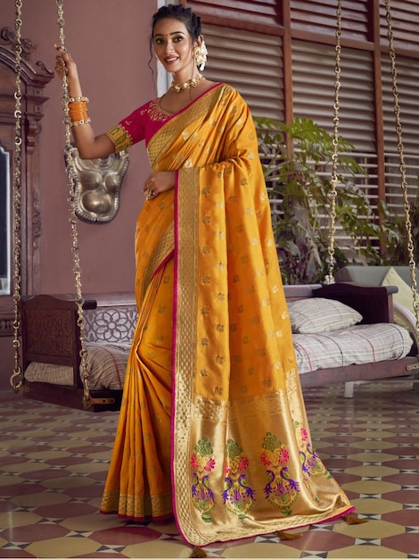 Women's Kanjivaram Soft Silk Banarasi Saree