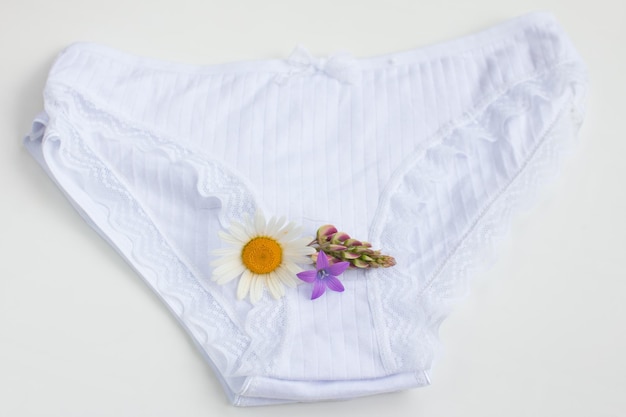 Women's underwear slips Sanitary pads for every day with chamomile