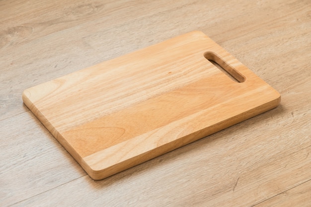 Wood cutting board