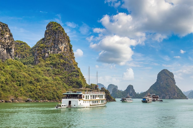 World natural heritage Halong bay, Vietnam