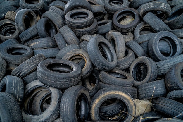 Worn out tires for recycling Tyre trash burning plant