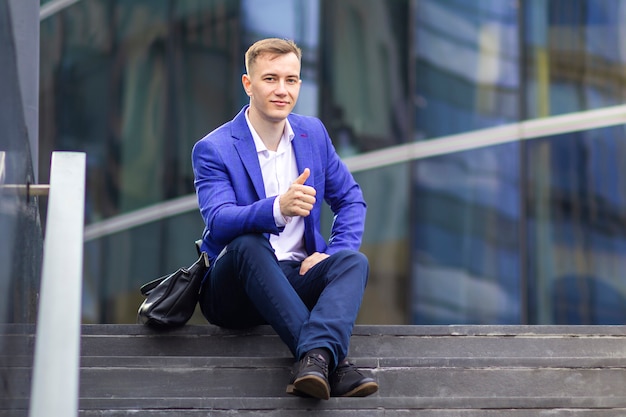 Young businessman wearing formal clothes