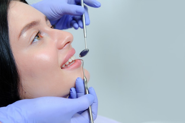 Young girl at the dentist's appointment