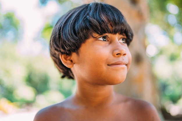 Young Indian from the Pataxo tribe of southern Bahia. Indian child looking to the right