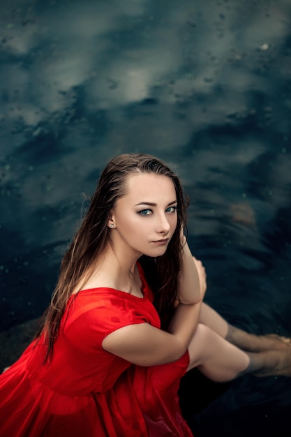 Young woman on the lake