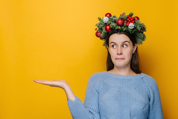 Photo young woman with wreath around head