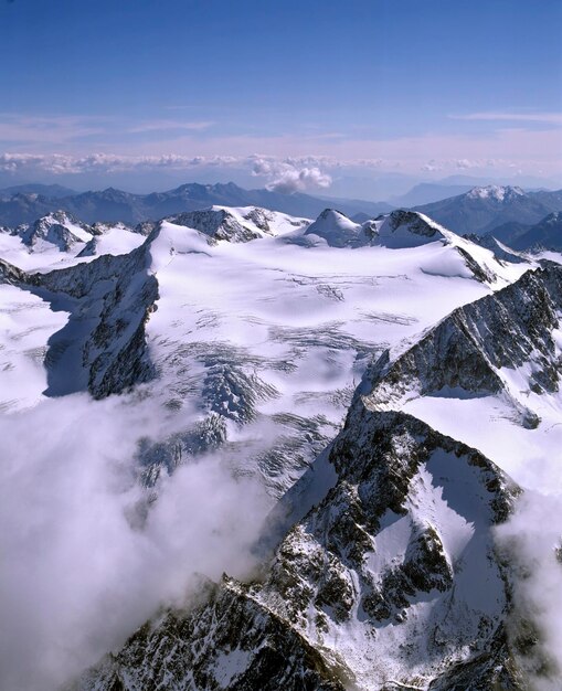 Photo zuckerhuetl and glacier sulzenauferner stubai alps tyrol austria