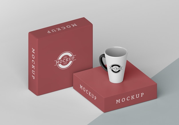 Arrangement of mock-up mug box