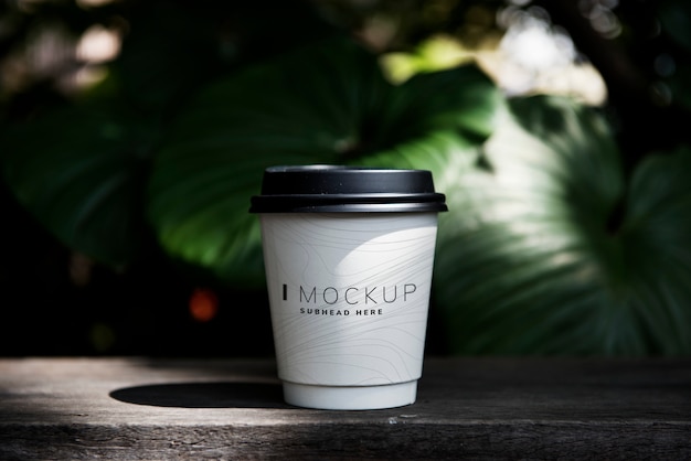 Coffee cup mockup on the table