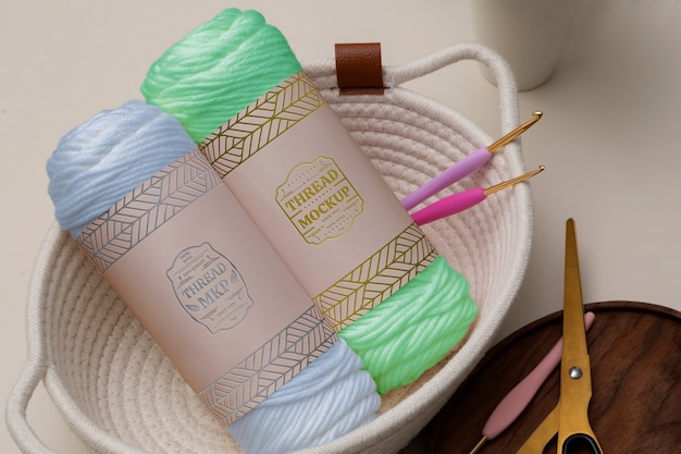 Crocheting coloured thread mockup