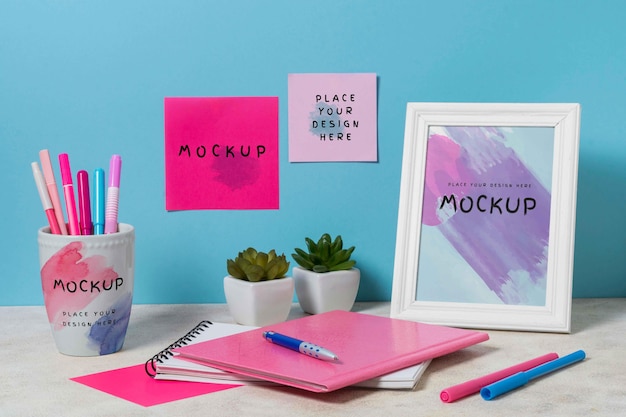 PSD desk stationary mockup design