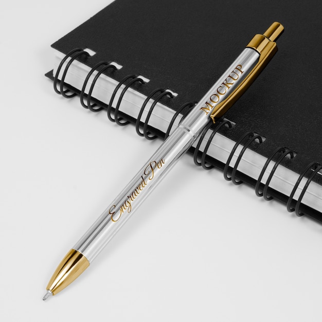 Elegant pen mockup design