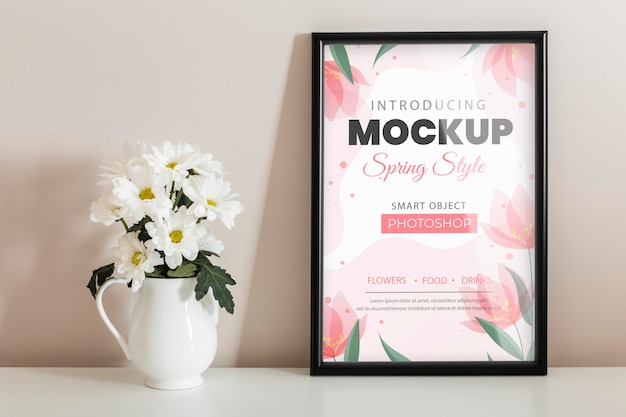 Floral arrangement with mock-up frame