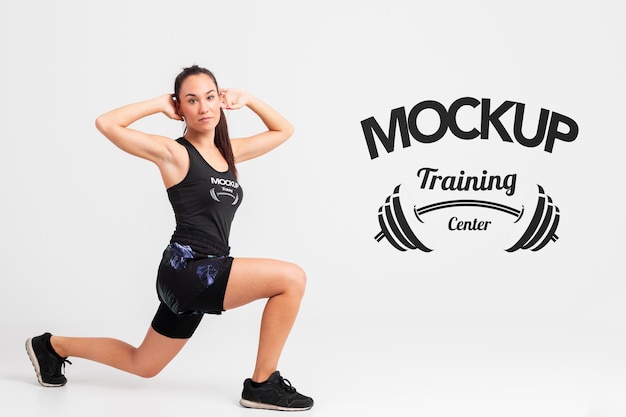 Full shot woman training mock-up