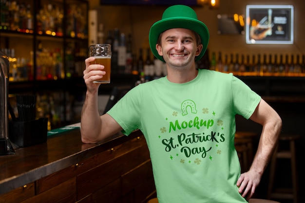 Medium shot man wearing st patricks day tshirt