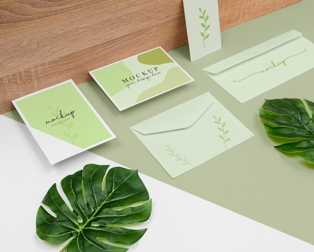 Minimal stationery arrangement with leaves