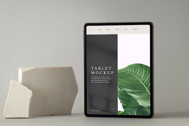 Minimalist decorative object and tablet