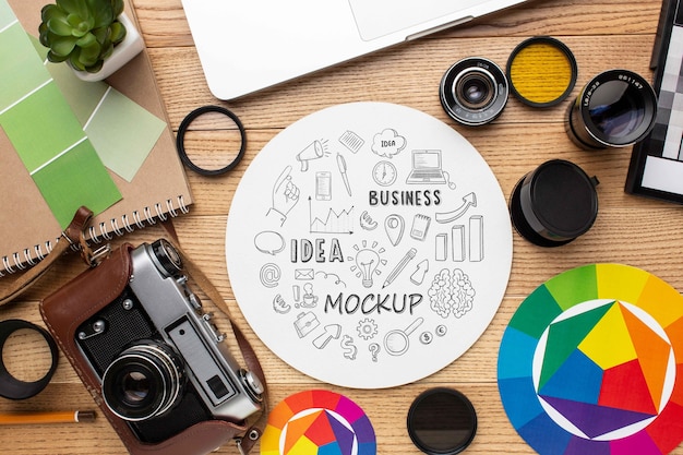 Photographer workshop with round mock-up