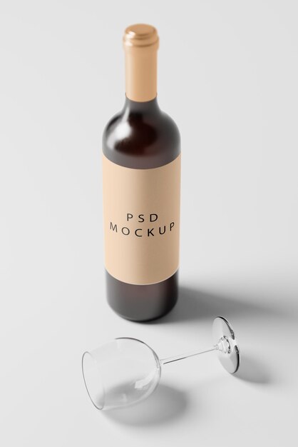 PSD Wine bottle mockup