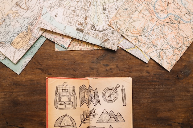 PSD retro travel concept mockup with diary