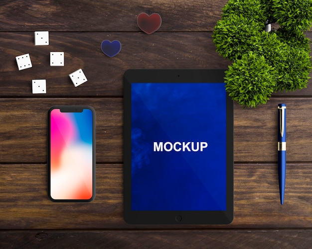 Tablet and smartphone mockup