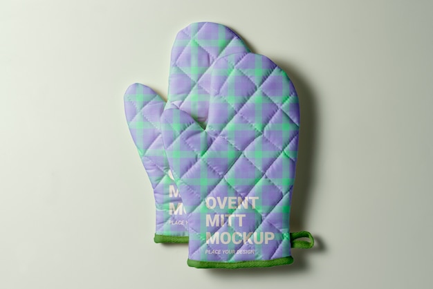 Top view oven mitts in studio