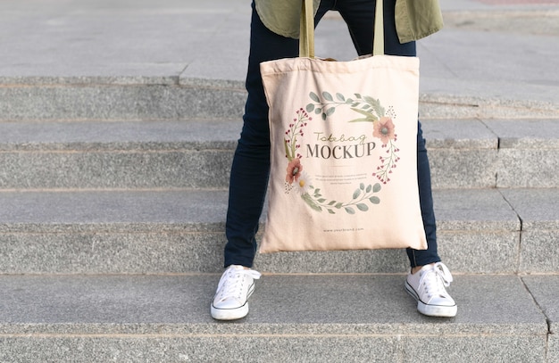 Tote bag mockup design outside