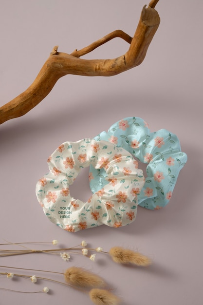 PSD view of elastic scrunchie with different patterned fabric